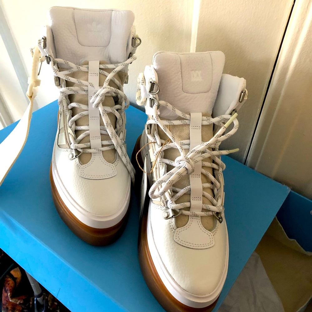 IVP Winter Boots
